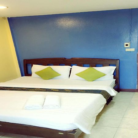 Lalit Guesthouse 2 Cha-Am Bagian luar foto